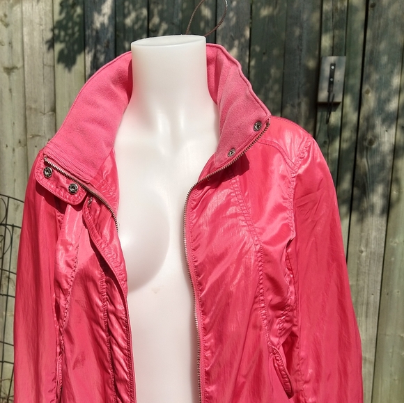 HOST PICK Size S pink 90s style windbreaker zip up coat - Picture 2 of 16